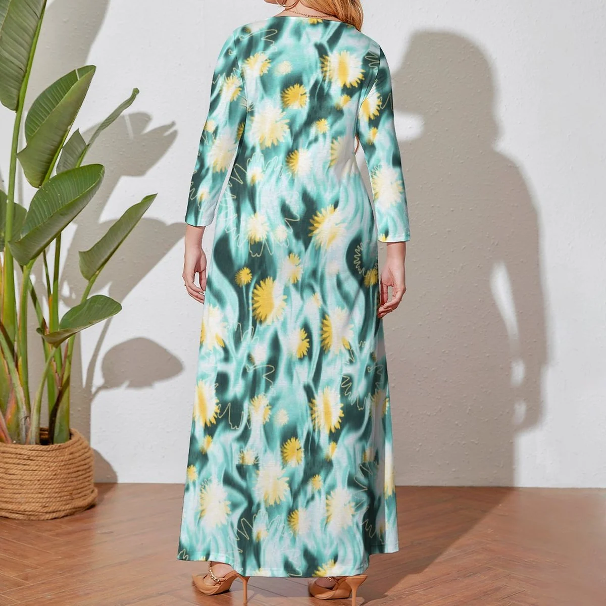 Women's Plus Size Crew Neck Long Sleeve Maxi Dress - Watercolor Pineapple Print - view 3