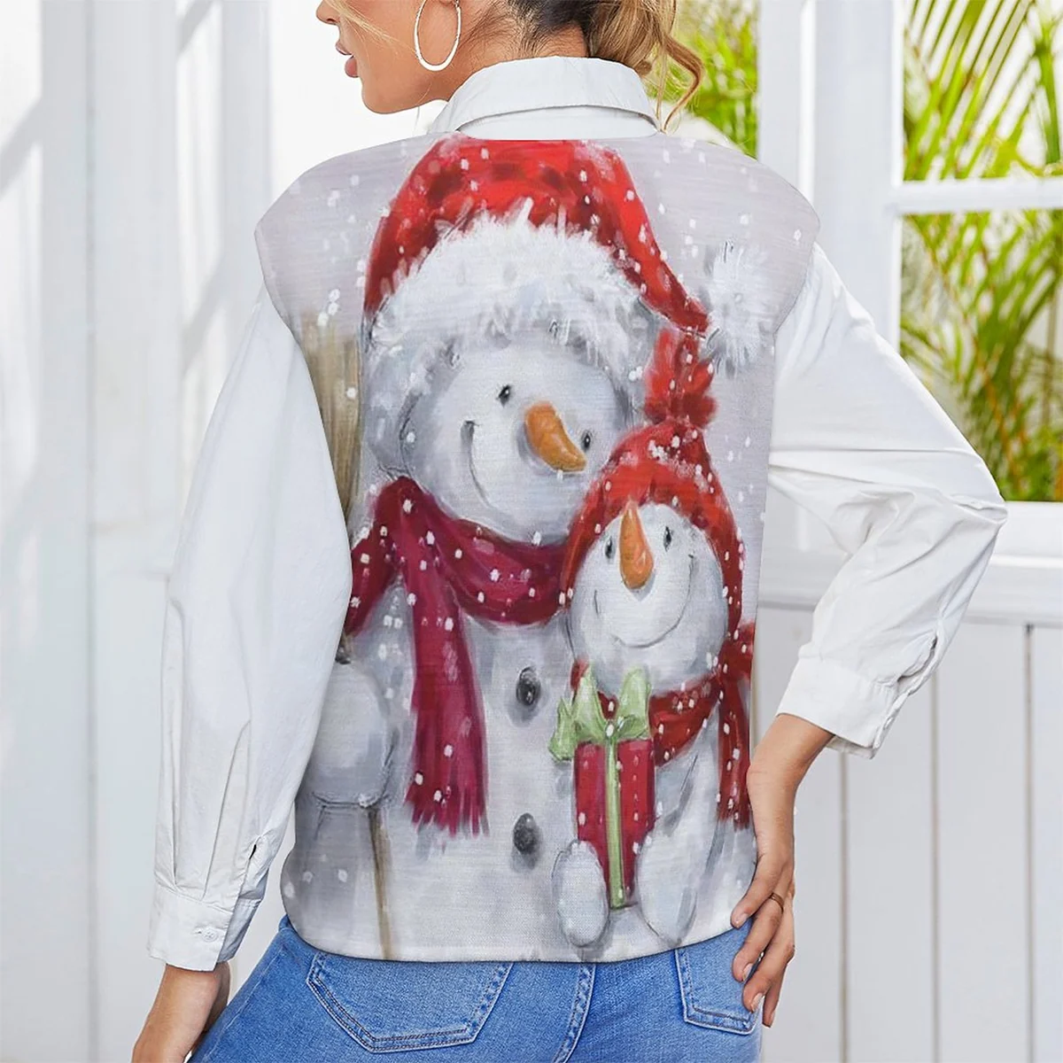 Women's Oversized Sweater Vest - Snowman Friends Print - view 2