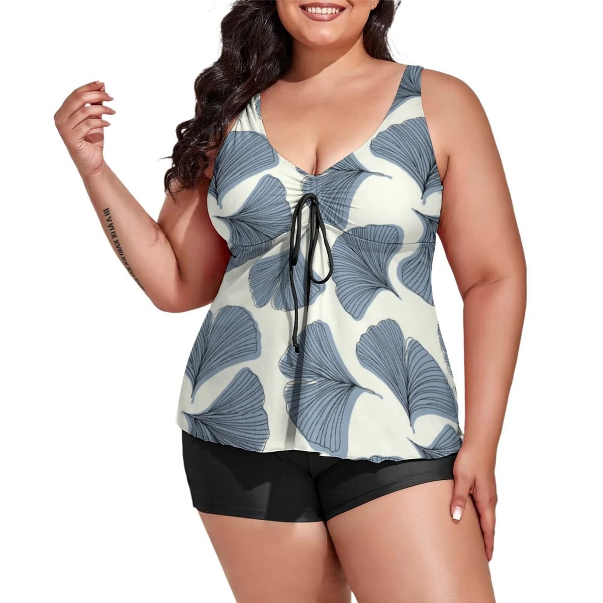 Women's Plus Size Tie-Front Flowy Tankini Set - Ginkgo Leaf Print