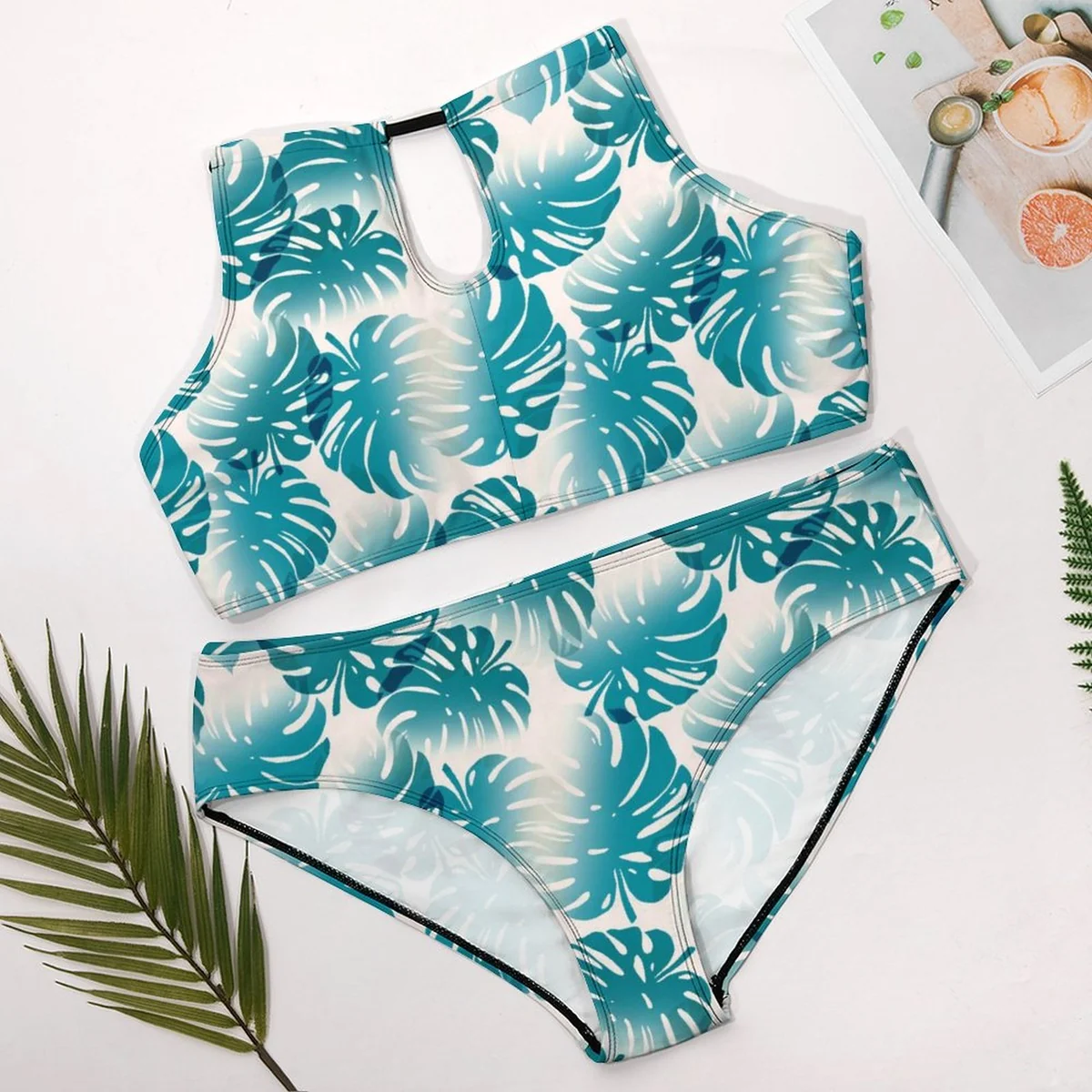 Women's Plus Size Keyhole High-Neck Bikini Set - Monstera Leaf Print - view 3